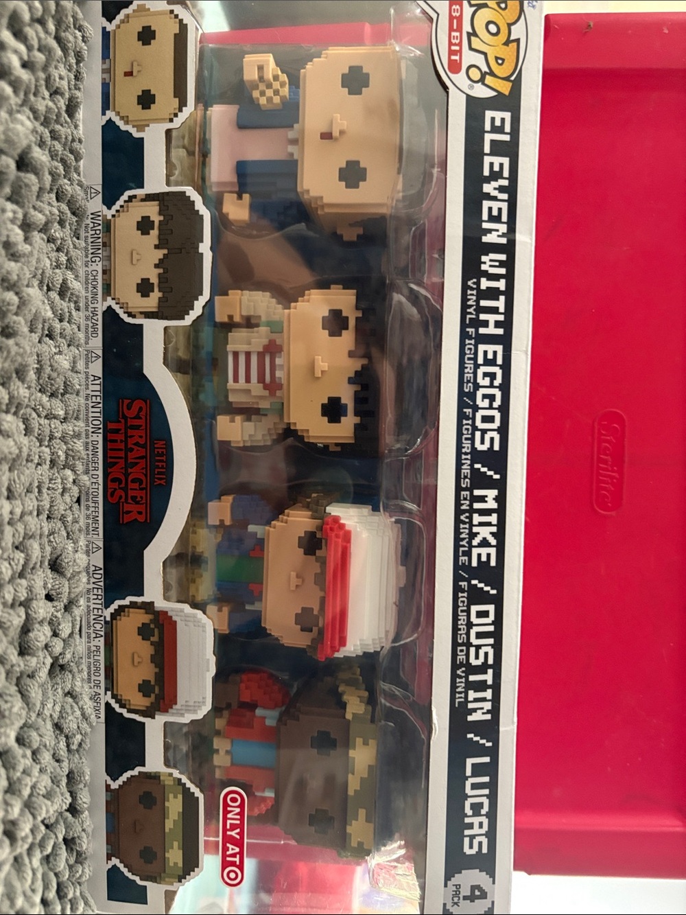8bit Stranger things funko